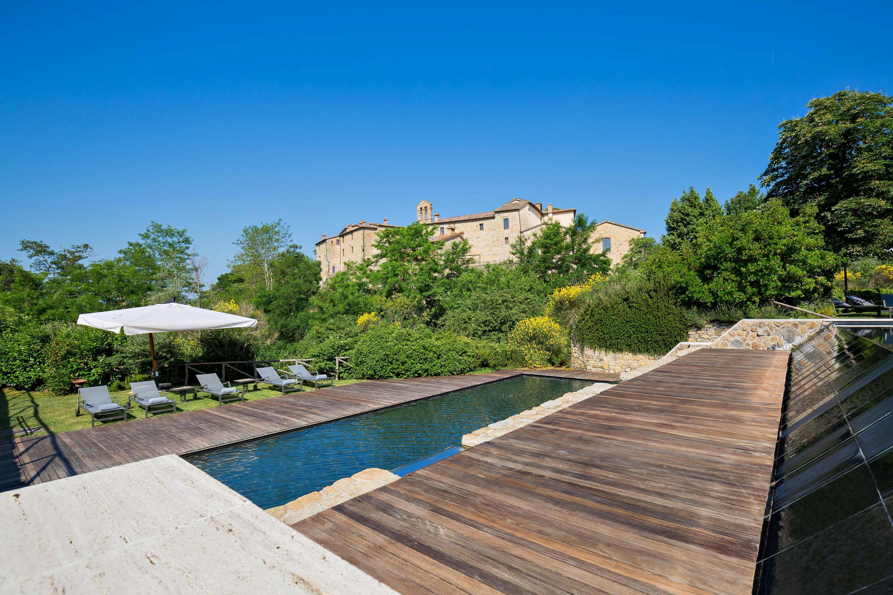 Castel Monastero - The Leading Hotels Of The World Castelnuovo Berardenga Dış mekan fotoğraf