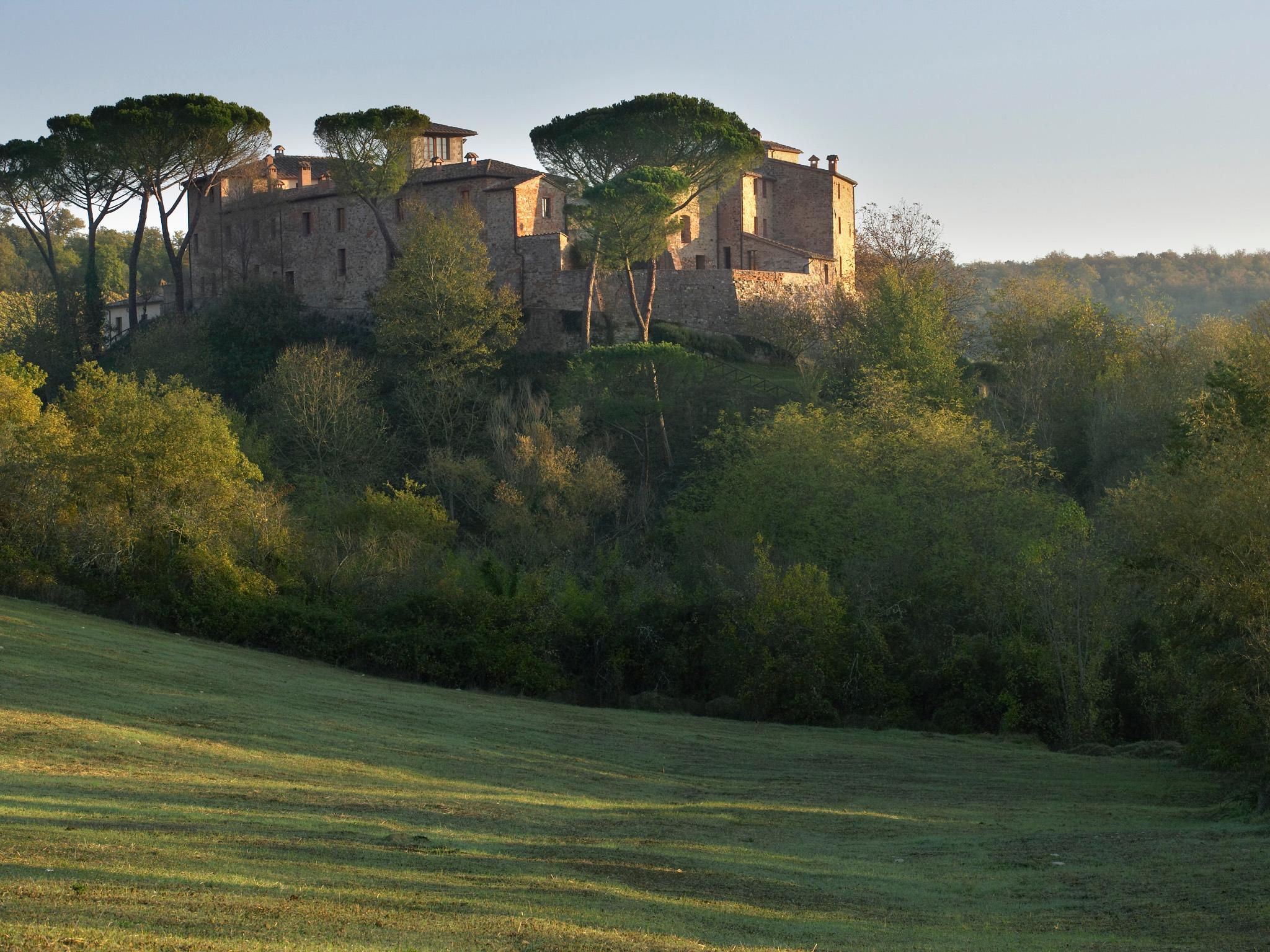 Castel Monastero - The Leading Hotels Of The World Castelnuovo Berardenga Dış mekan fotoğraf