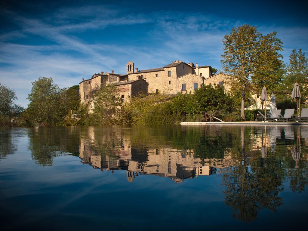 Castel Monastero - The Leading Hotels Of The World Castelnuovo Berardenga Dış mekan fotoğraf